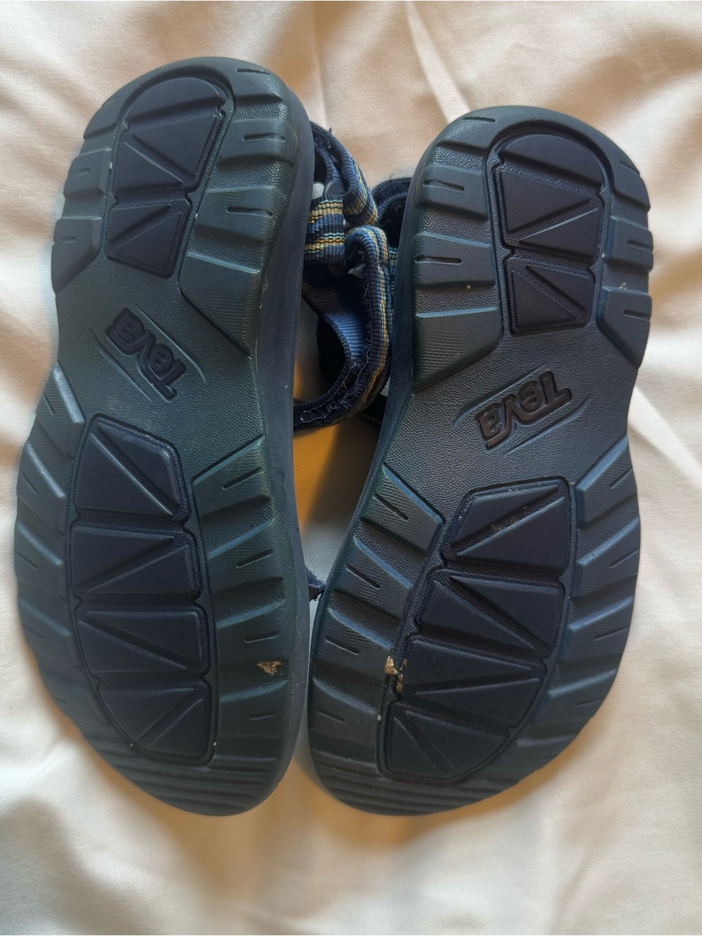 Kids’ Teva Hurricane XLT 2 Sandals | Size 2 - Picture 11 of 11